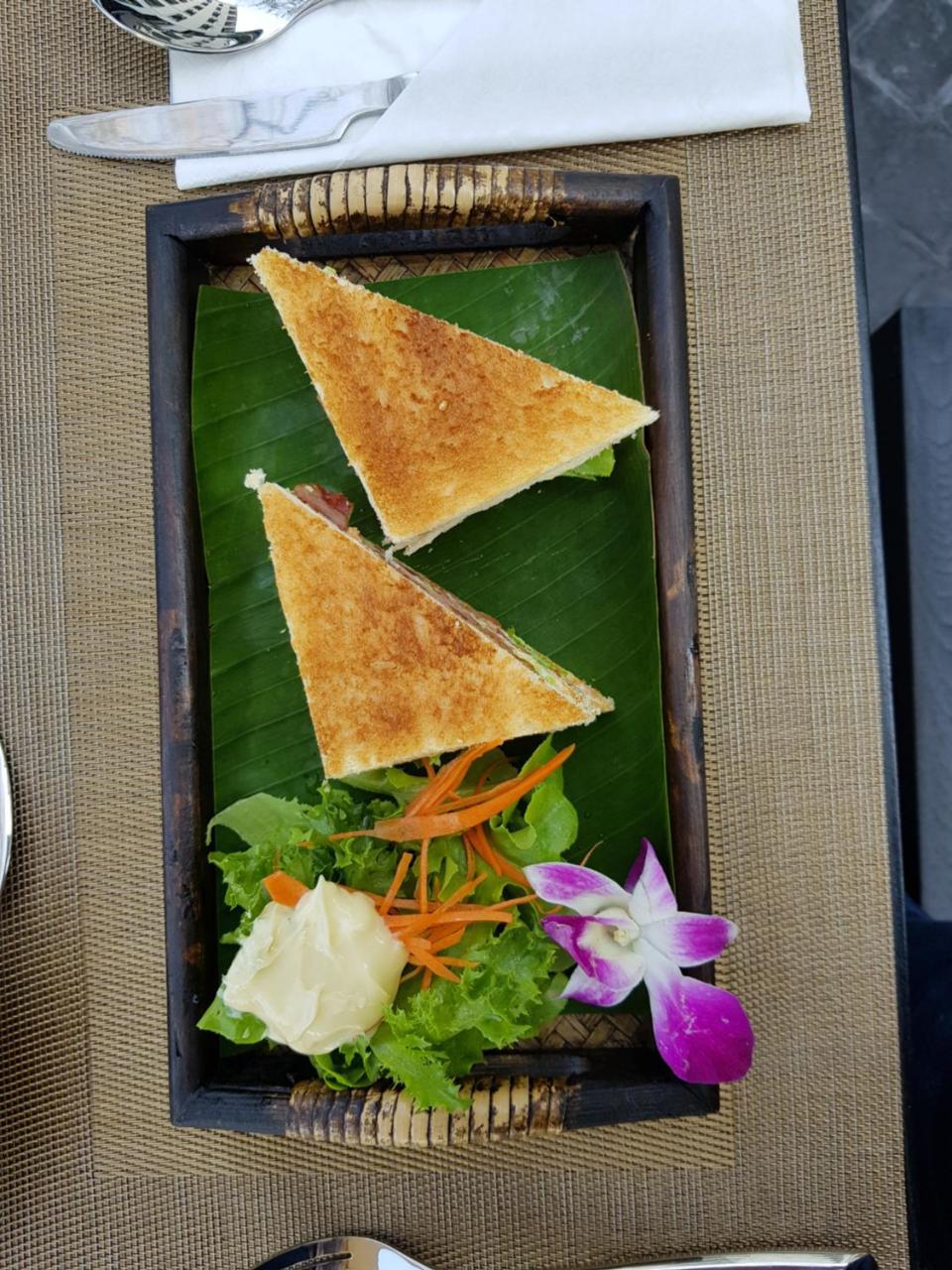 莫拉精品酒店【SHA Extra Plus】 清莱 外观 照片 A club sandwich